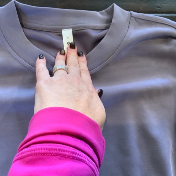 Lululemon Perfectly Oversized Cropped Crew Softstreme Dusky Lavendar,  Size 6, - Picture 4 of 4